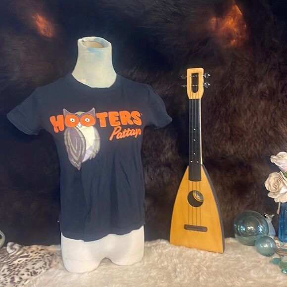 Hooters T-shirt Pattaya M (3800) - Picture 1 of 5